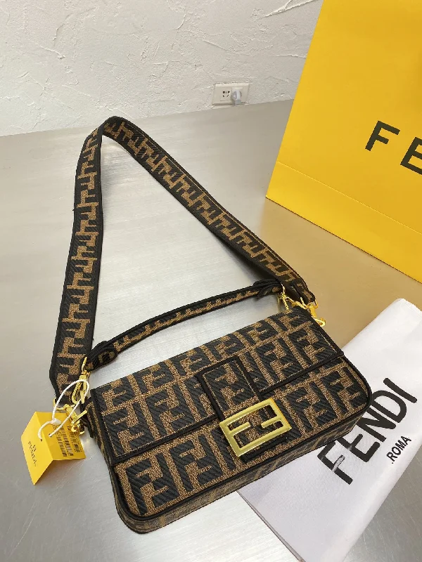 Ladies Fendi shoulder bags with a detachable scarf strap for a stylish and versatile optionEN   Designer bags by Fendi 133