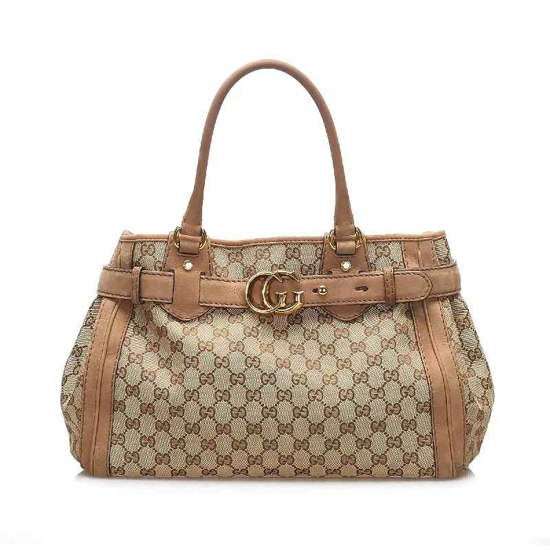 Women Gucci backpacks with a luxurious leather finishGucci GG Canvas Running Tote Bag (SHG-11864)