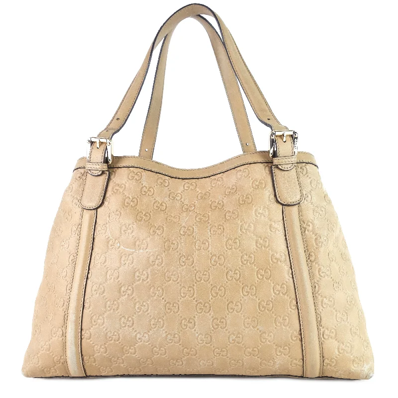 Women Gucci bags with a zip - around closure for securityBritt Guccissima Leather Tote Bag