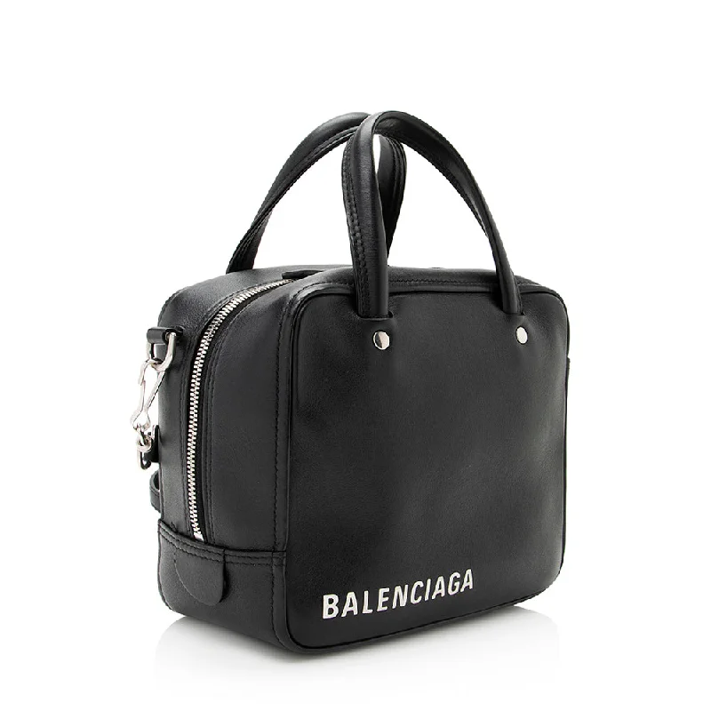 Balenciaga City bag with studded trim along the edgesBalenciaga Calfskin Triangle Square XS Bag (SHF-21060)