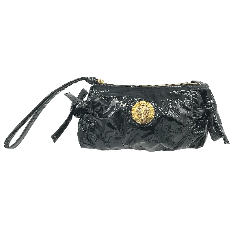 Women Gucci bags with a zippered interior pocketVintage Gucci Clutch