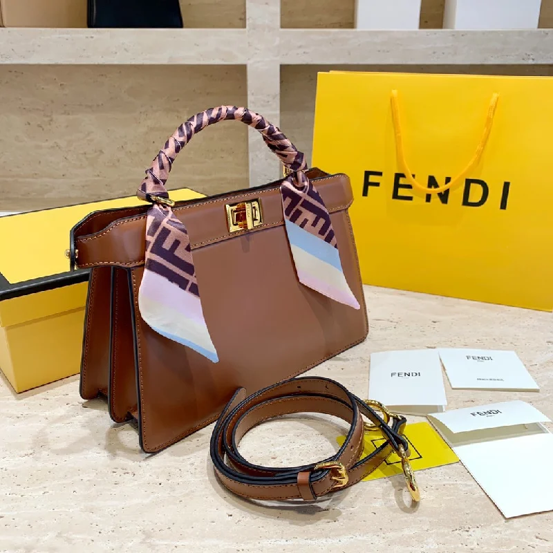 Fendi bags with a voice - activated pocket opener for a high - tech convenienceEN   Designer bags by Fendi 153