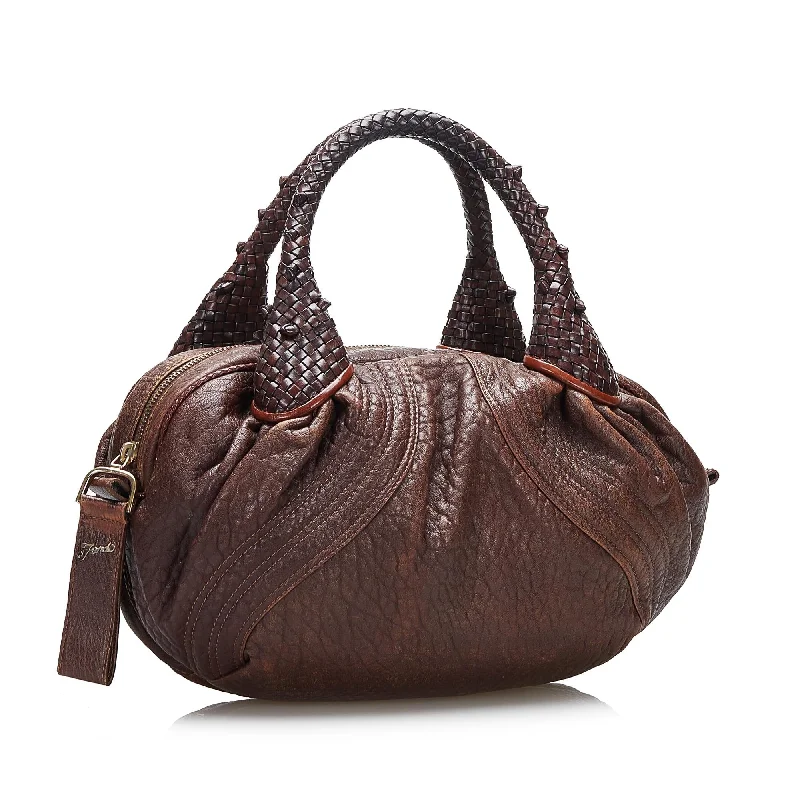 Fendi By The Way bags with a suede interior lining for a luxurious and soft feelFendi Baby Spy Handbag (SHG-PgiUgV)