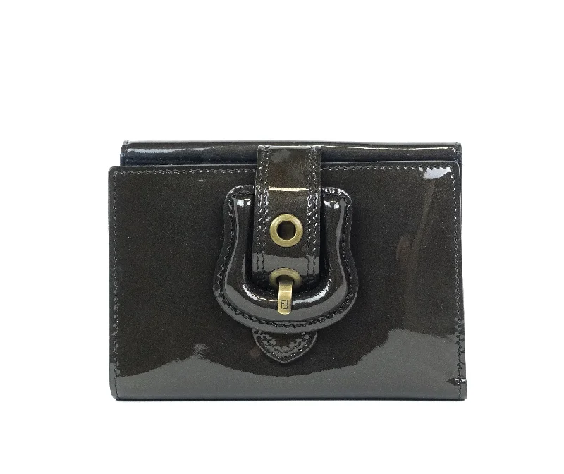 Ladies Fendi shoulder bags with a magnetic - closure flap for easy opening and closingB Buckle Trifold Patent Leather Wallet