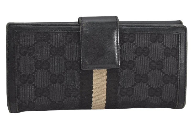 Women Gucci bags with interlocking G hardware for a classic lookAuthentic GUCCI Sherry Line Long Wallet Purse GG Canvas Leather Black 3537K