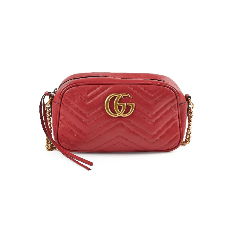 Gucci backpacks for women with a multi - pocket designGucci Small Marmont Camera Bag Red