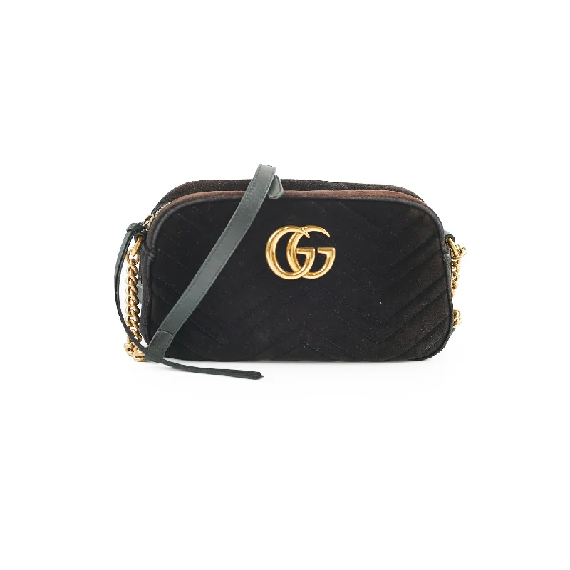 Women Gucci bags with a front - zip pocket for small itemsGucci Marmont Velvet Bag Black Small