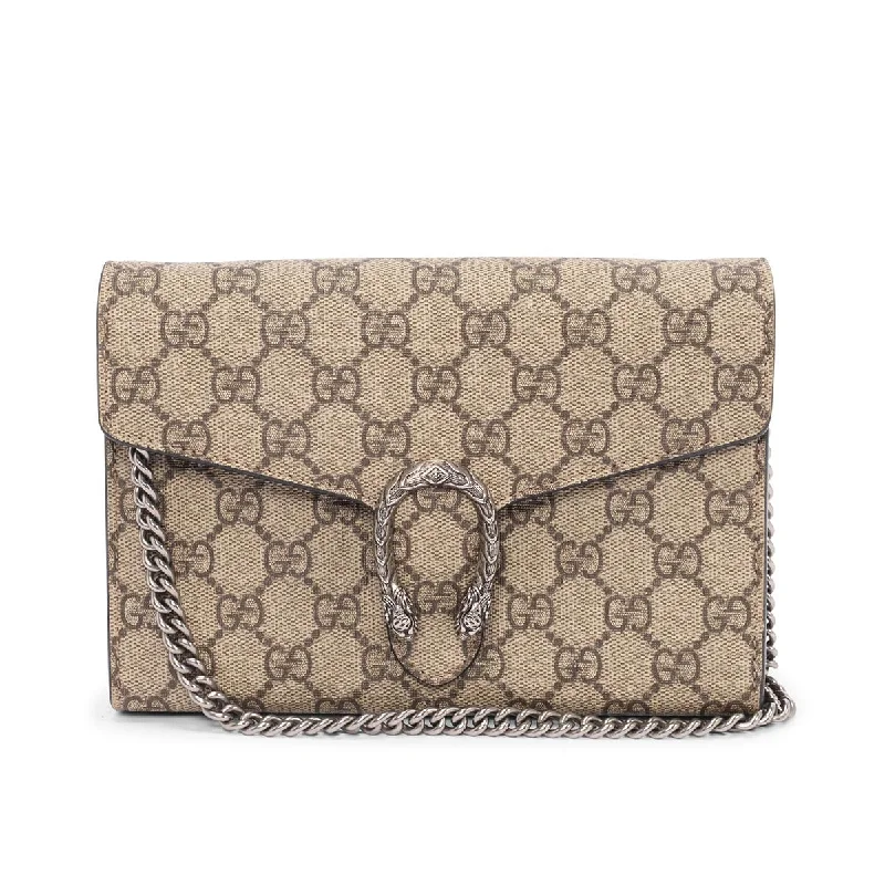 Women Gucci bags with a chain - link trim and a leather bodyGucci Beige GG Supreme Dionysus Wallet on Chain