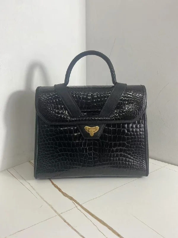 Fendi tote bags with a self - cleaning interior lining for easy maintenanceFendi Black Crocodile Embossed Handbag Medium