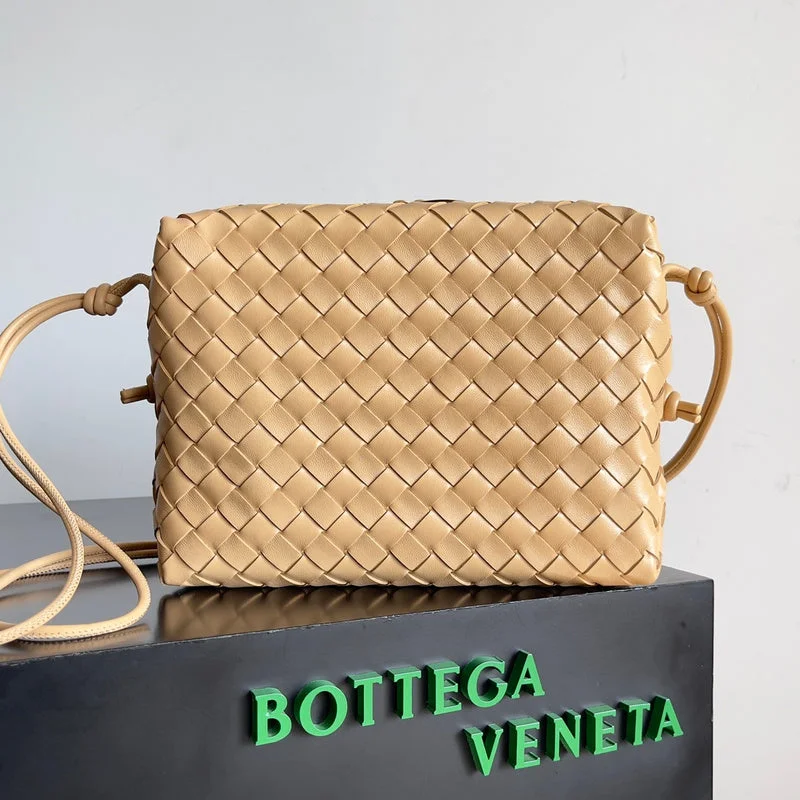 Bottega Veneta bags for beach vacationsWhimsy Finds - Bottega Veneta Bags - 236