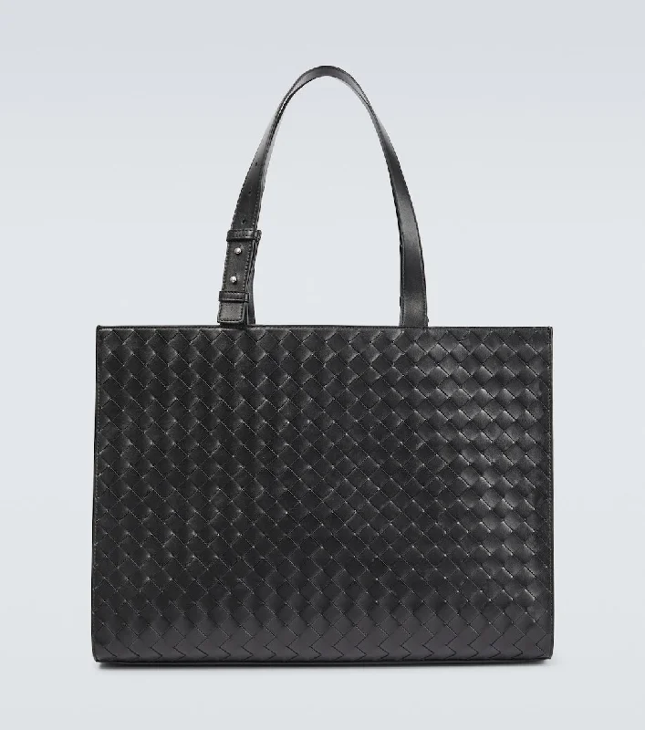 Bottega Veneta bags in earthy tonesBottega Veneta Women Cargo Intrecciato Leather Tote Bag