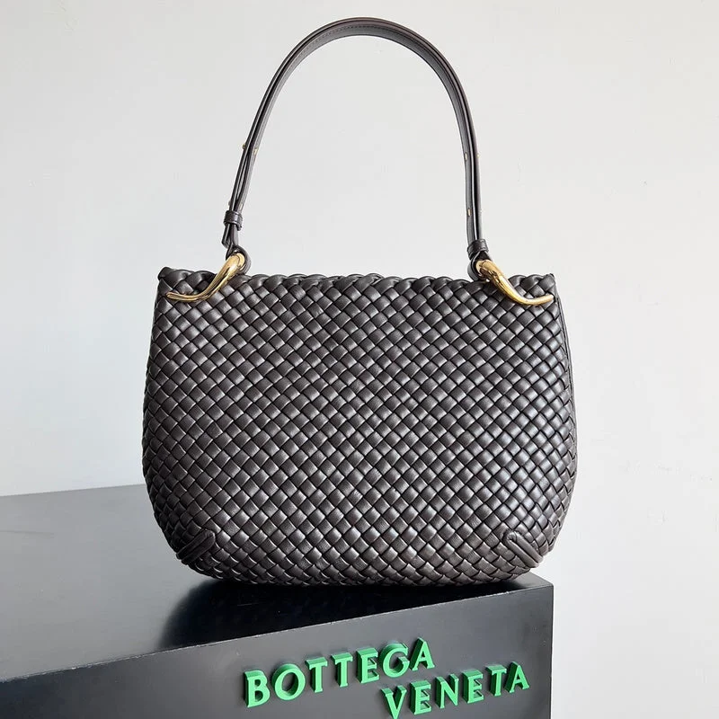 Bottega Veneta bags with zipper closuresWhimsy Finds - Bottega Veneta Bags - 182