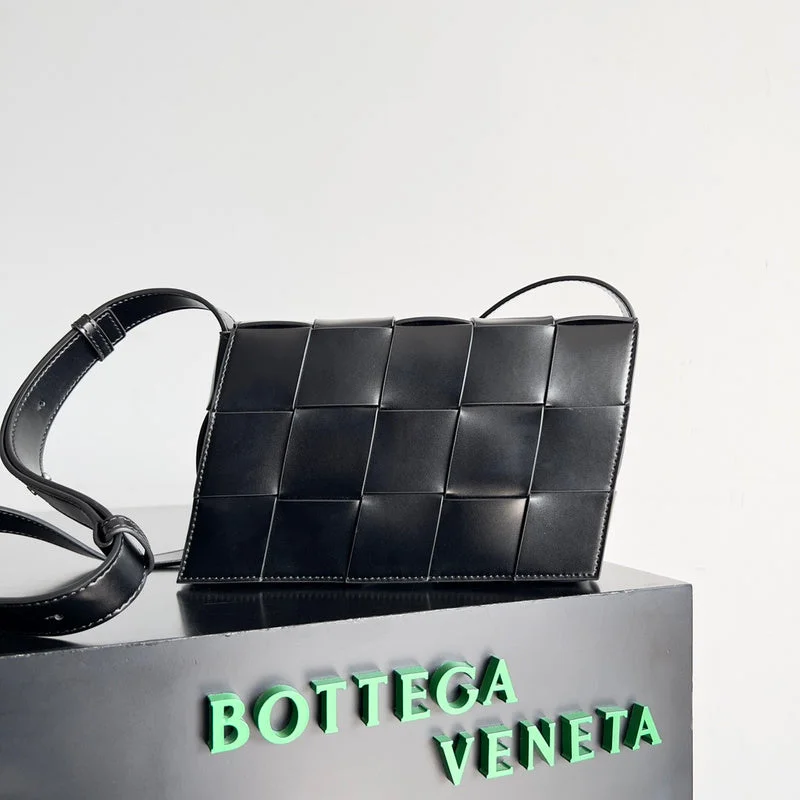 Bottega Veneta bags in earthy tonesWhimsy Finds - Bottega Veneta Bags - 159