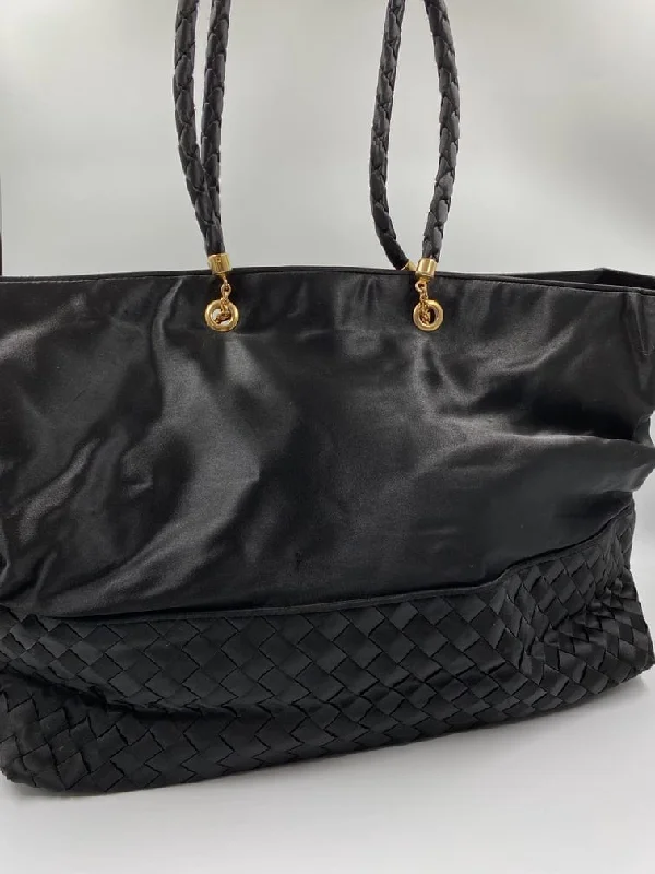 Bottega Veneta bags for yoga classesBottega Veneta satin tote