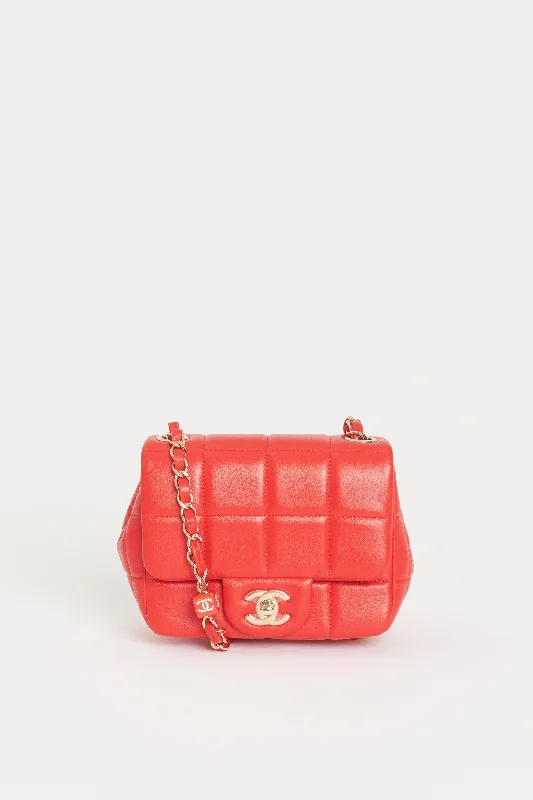 Chanel bags with exclusive seasonal designs and materials2023 Red Quilted Lambskin Preowned Monacoco Flap Crossbody Bag