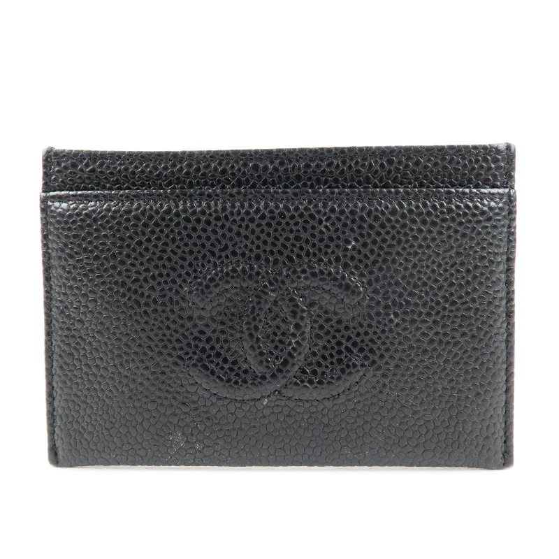 Chanel bags with the perfect balance of luxury and functionalityCHANEL COCO Mark Caviar Skin Card Case Black A48655