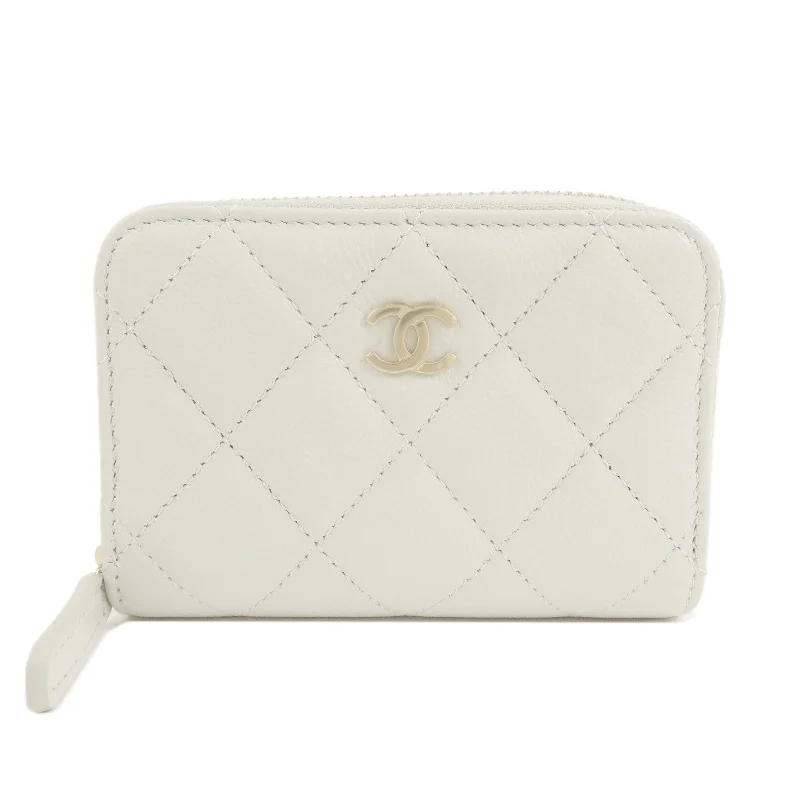 Chanel Handbag with Adjustable Strap for ComfortCHANEL Matelasse Caviar Skin Round Zipper Coin Case Ivory AP0216