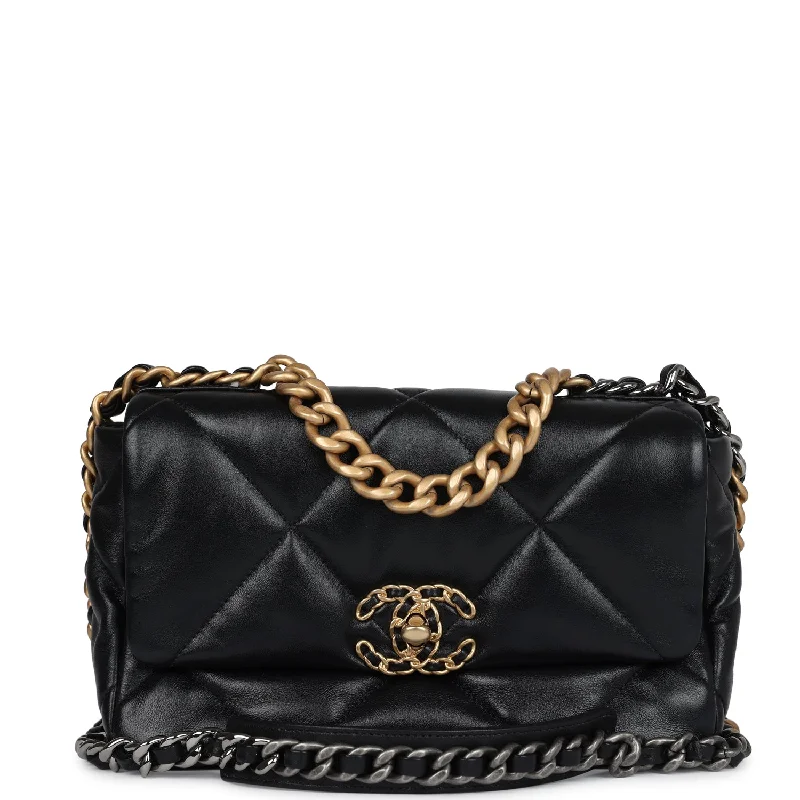 Chanel Designer Handbag with Unique DesignPre-owned Chanel Medium 19 Flap Bag Black Lambskin Mixed Hardware