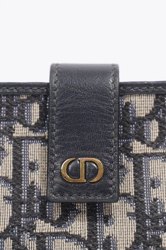 Christian Dior bags with a zip - top closure and multiple compartmentsChristian Dior 5 Card Holder Blue And Grey Oblique Leather