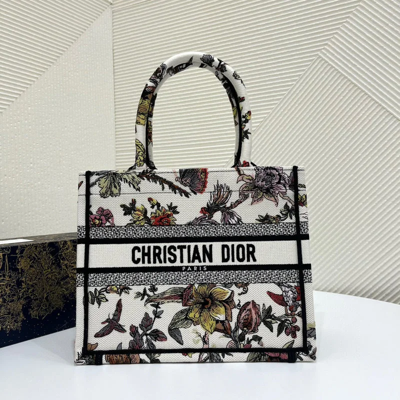 Christian Dior Saddle bags with a studded trim for a bold lookChristian Dior  Bags - 2803