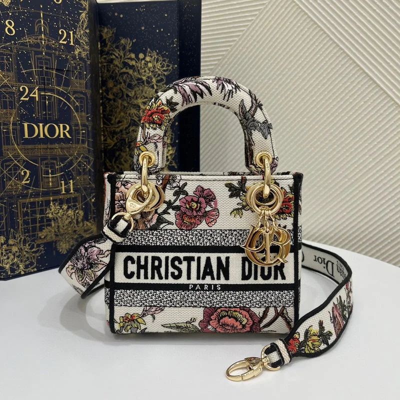 Christian Dior bags with a quilted pattern and gold - toned hardwareChristian Dior  Bags - 2804