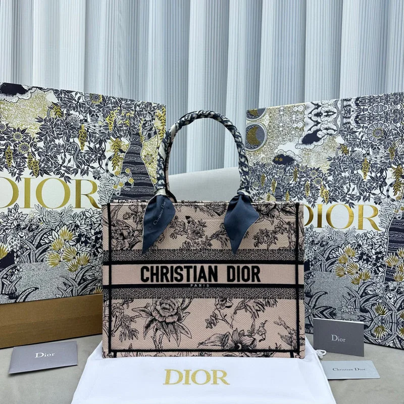 Luxury Christian Dior crossbody bags with a chain - link strapChristian Dior  Bags - 2859