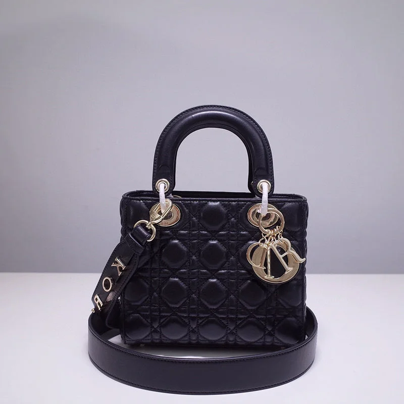 Christian Dior handbags with a removable shoulder strap for versatilityChristian Dior  Bags - 2930