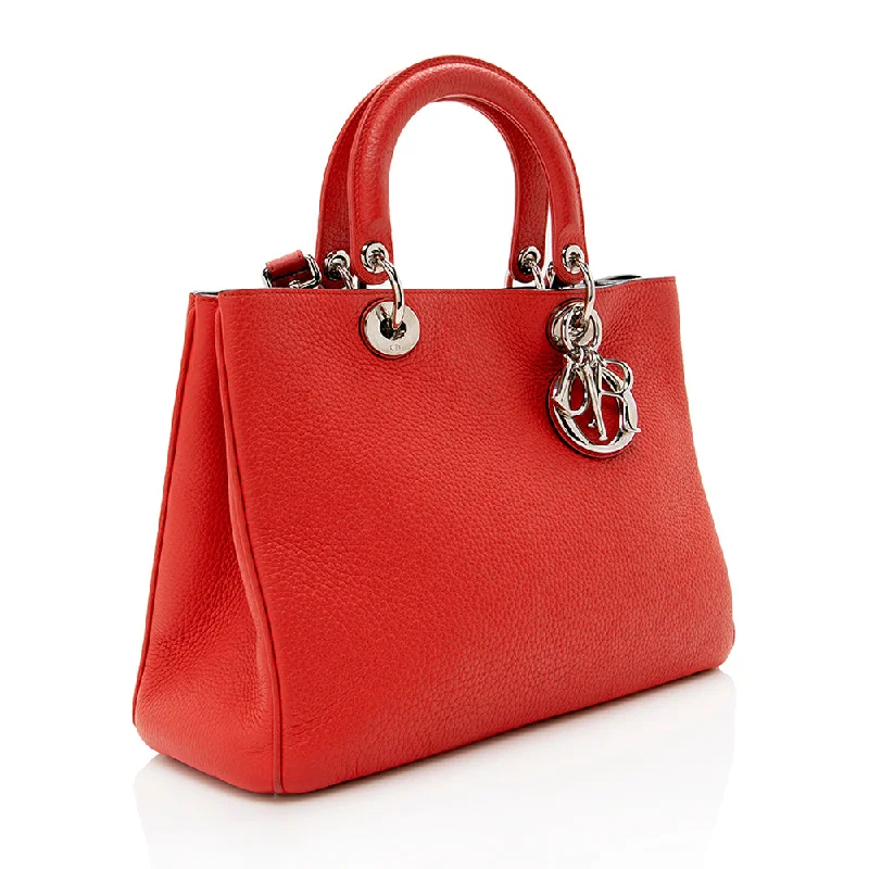 Trendsetting Christian Dior crossbody bags with a colorful strapDior Bullcalf Leather Diorissimo Medium Tote (16268)