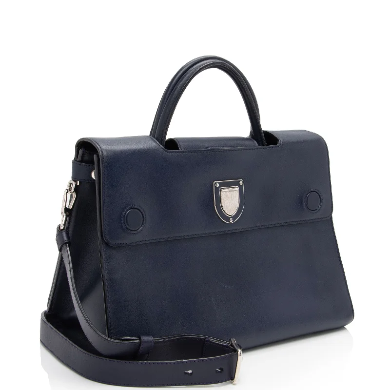 Christian Dior handbags with a snap - button closure and a decorative buckleDior Calfskin Diorever Medium Tote (wvEwEm)