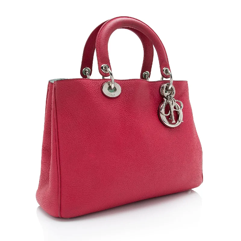 Trendsetting Christian Dior crossbody bags with a colorful strapDior Calfskin Diorissimo Medium Tote (TPgZYo)