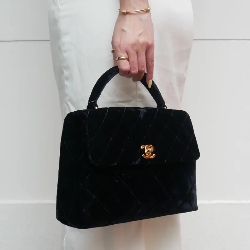 Chanel Handbag with Adjustable Strap for ComfortCHANEL 1996-1997 Black Velvet Quilted Kelly 25 10343