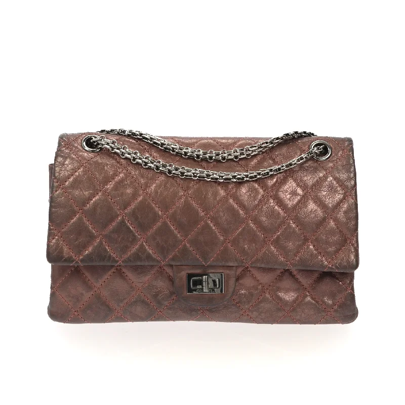 Chanel Quilted Leather Shoulder Bag for FashionistasCHANEL 2.55 Shoulder Bag in Metallic Leather