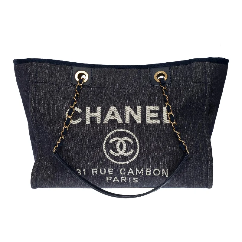 Chanel bags sale 2025CHANEL Amazing Deauville Tote bag in blue denim canvas, GHW