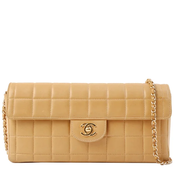 Chanel bags with leather and tweed combinationsChanel Around 2001 Made Chocobar Turn-Lock Chain Bag Beige