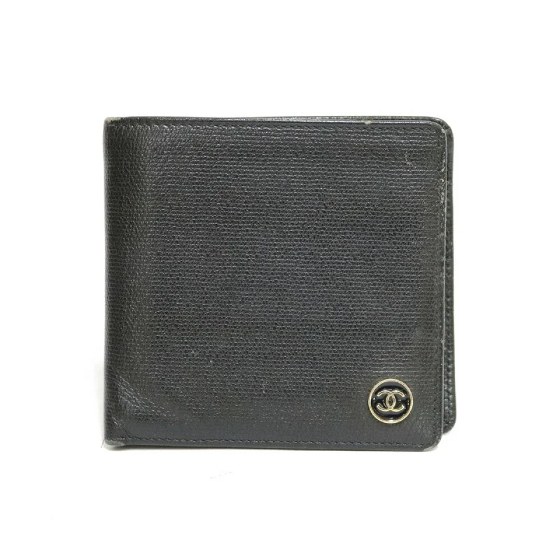 Chanel Classic Flap Bag for Evening PartyCHANEL bi-fold wallet Coco Button Mark CC Leather Black Women's Men's