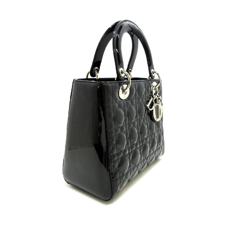 Christian Dior Saddle bags with a patent leather finish for a shiny lookDior Medium Cannage Patent Lady Dior (p97qDa)