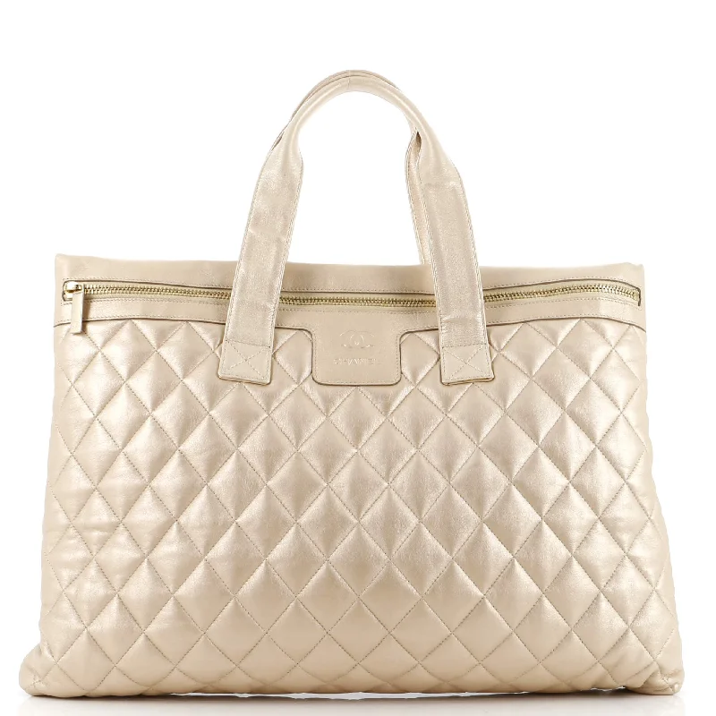 Christian Dior bags with a zip - top closure and multiple compartmentsCoco Cocoon Flat Tote Quilted Calfskin Large