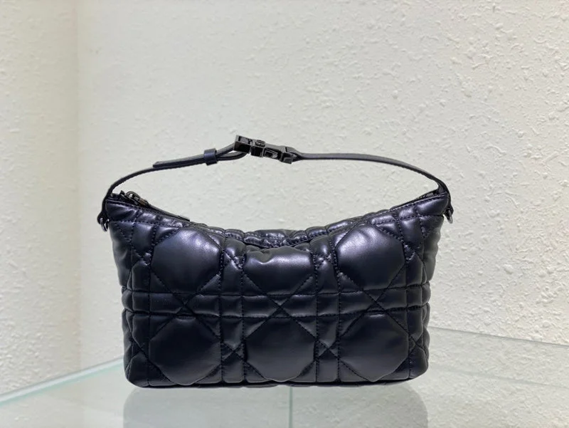 Christian Dior handbags with a detachable mirror for on - the - go touch - upsWF - Dior Bags - 369